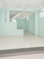 Cho thuê nhà 5x25m, 4 phòng ngủ, hẻm xe hơi Lê Văn Lương, có sân để xe hơi, giá 14 triệu