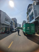 Chính chủ bán nhà Mặt tiền Phan Phú Tiên, Quận 5, 83m2, 4 tầng, DTSD: 280m2