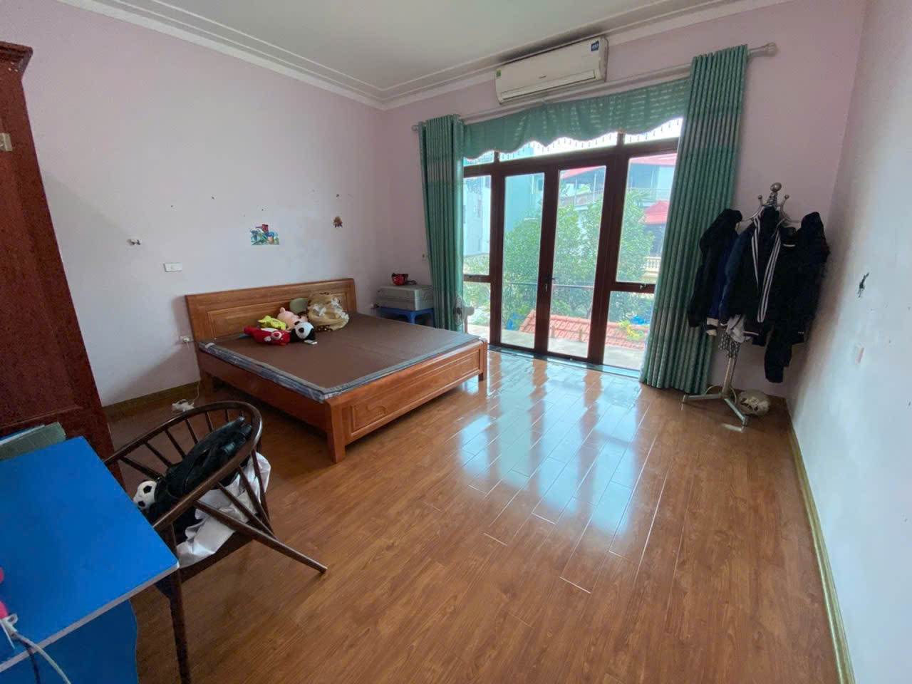 100m2 NHÀ DÂN XÂY 4 TẦNG, THOÁNG TRƯỚC SAU, THÔNG RA KĐT KIM CHUNG DI TRẠCH, chỉ 73tr/1m