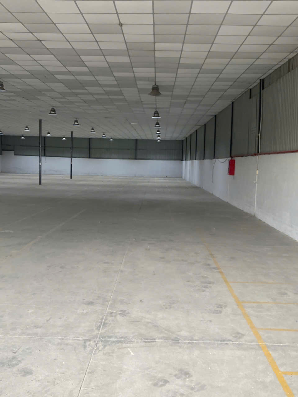 CHO THUÊ KHO XƯỞNG 1400M2 GIÁ 85TR  QUẬN 12