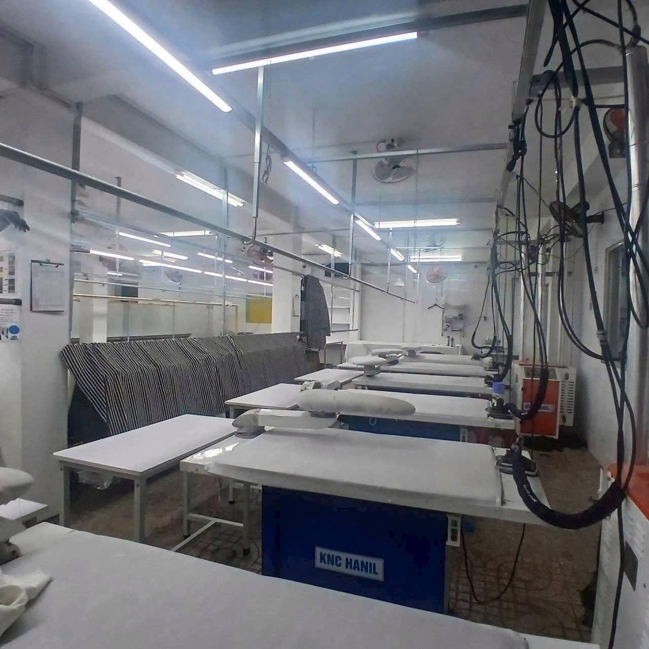 CHO THUÊ LÀM KHO XƯỞNG..XUÂN THỚI SƠN..HÓC MÔN - 1200M2 GIÁ 45K