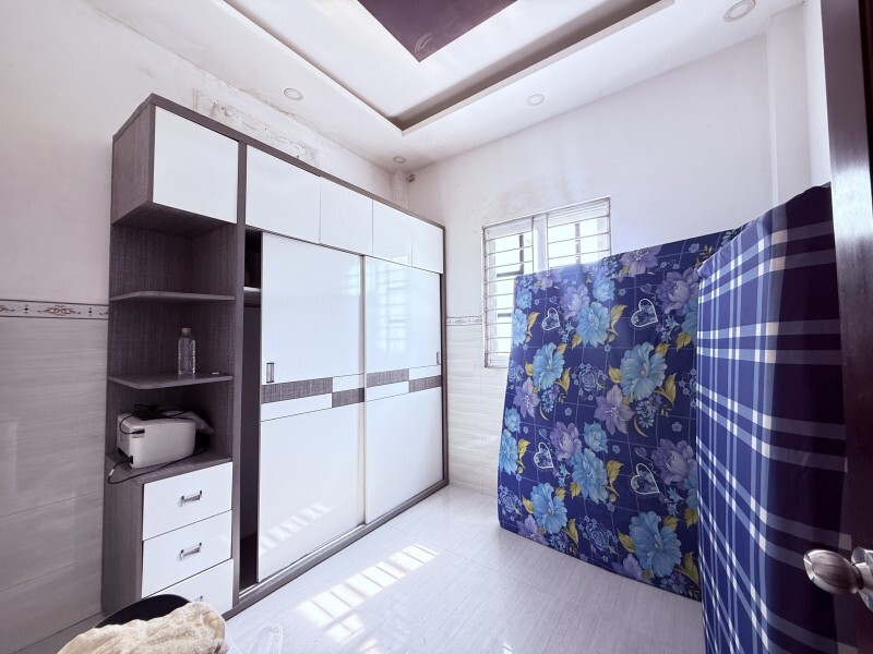 Bán nhà 4 tầng đường số 6, Linh Tây, Thủ Đức, TP HCM. DT 62m2, sổ hồng riêng.  Giá 5,18 tỷ.