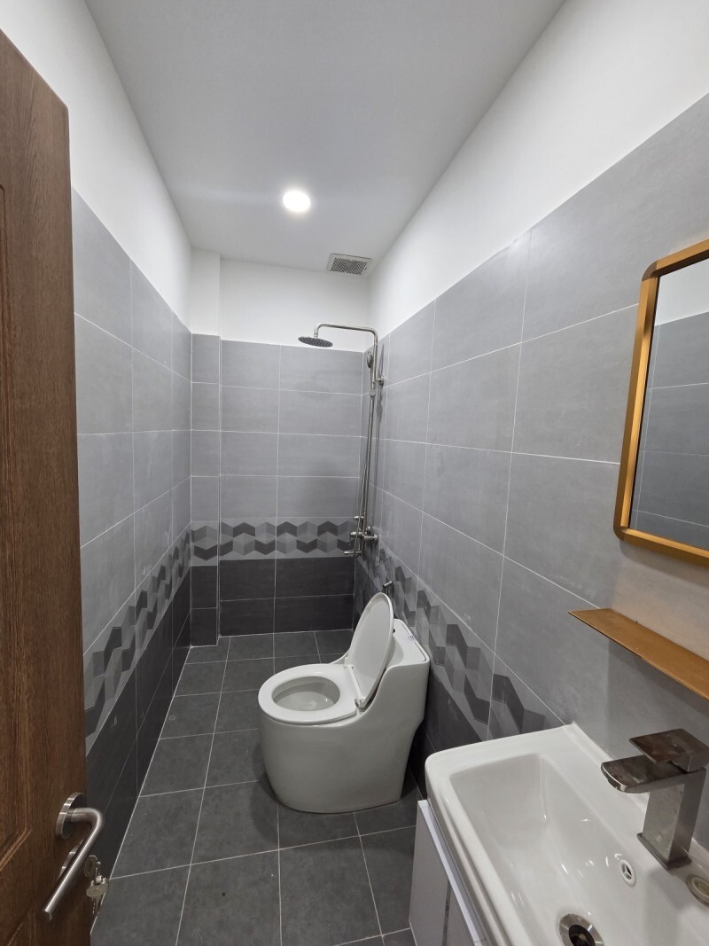 Bán nhà 4 tầng đường số 6, Linh Tây, Thủ Đức, TP HCM. DT 62m2, sổ hồng riêng.  Giá 5,18 tỷ.