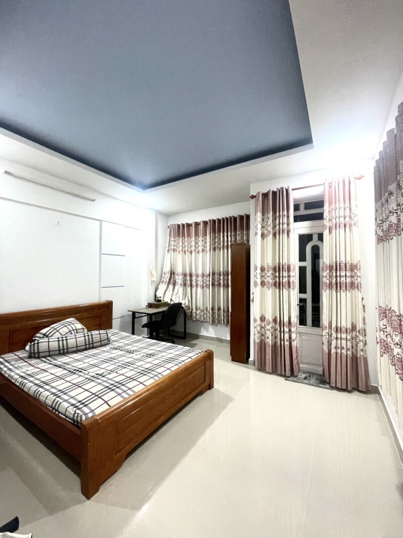Bán nhà 105m2, 3 tầng, đường số 27 Hiệp Bình Chánh, Thủ Đức. TP HCM, SHR.  Giá 8.78 tỷ.