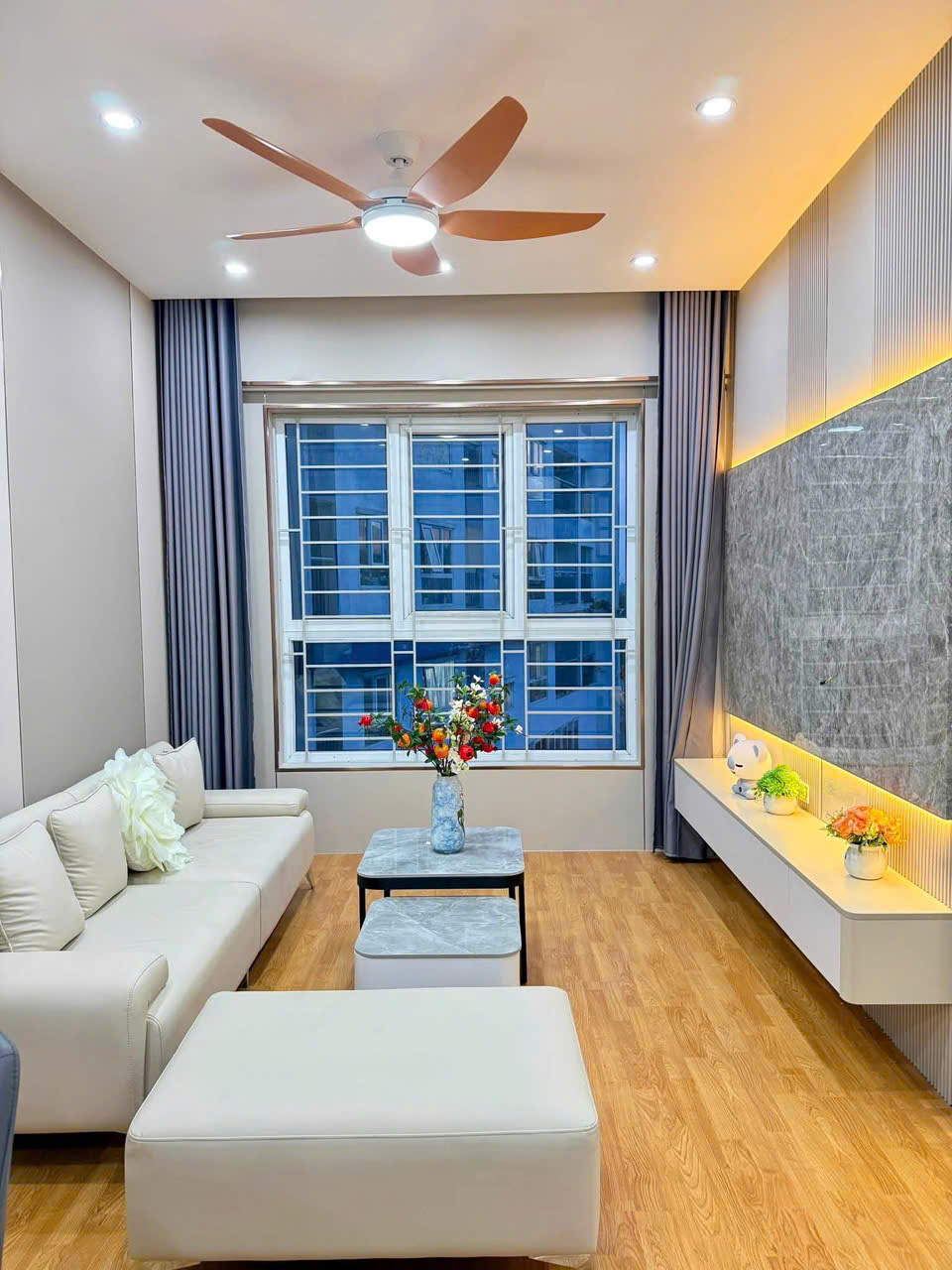 Chỉ 2,9 Tỷ – Căn Góc 2 Ngủ Full Đồ Khu 3 Tòa Mới Chung Cư Thanh Hà
