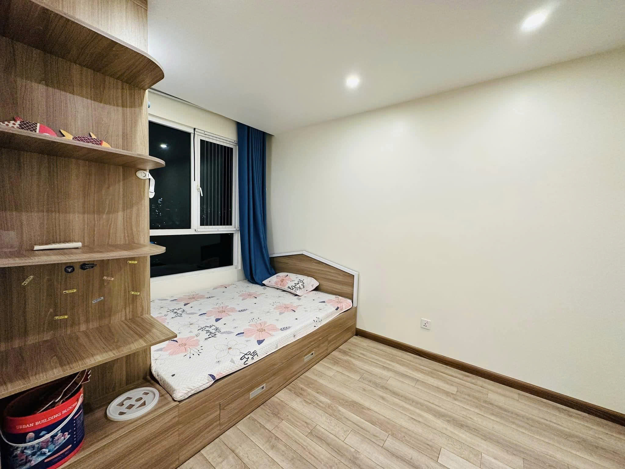 🔥 HÀNG NÓNG - Bán gấp căn hộ 2 ngủ giá chỉ 6.3 tỷ tại chung cư Seasons Avenue