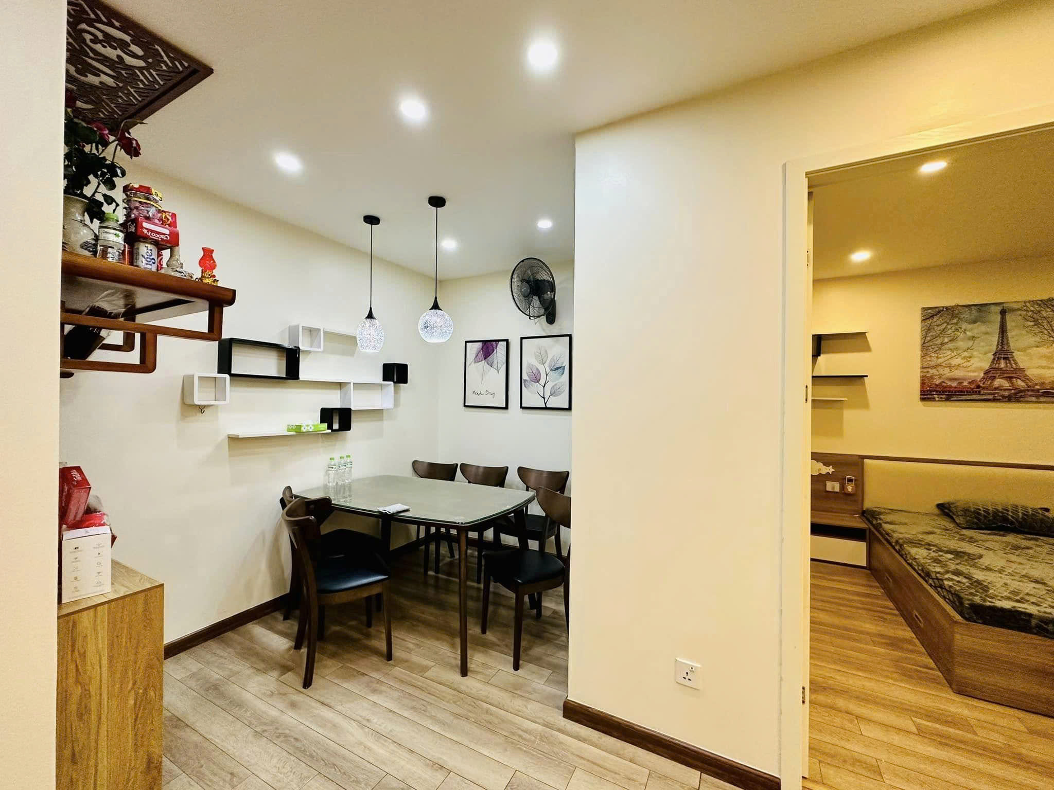 🔥 HÀNG NÓNG - Bán gấp căn hộ 2 ngủ giá chỉ 6.3 tỷ tại chung cư Seasons Avenue