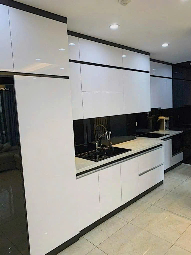 Lên sóng căn 2PN 88m2 "hoa hậu" tòa C3 Vinhomes D'Capitale tầng trung - Rẻ nhất thị trường chỉ 8.2 tỷ!