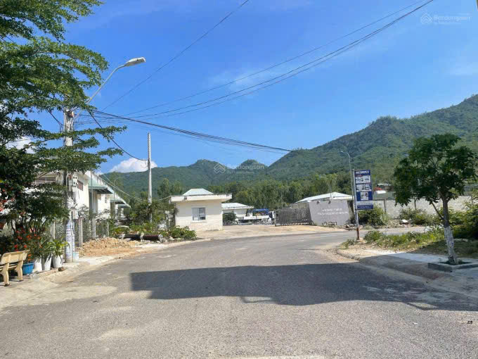 Nhà đường Ngô Văn Sở - gần trường tiểu học Vĩnh Hoà 2. DT 80m2. Giá 5.9ty