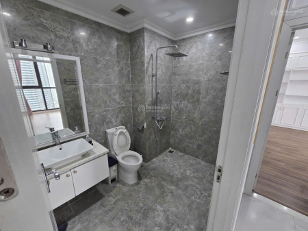 Chính chủ cho thuê Penthouse S2 Vinhomes Skylake Phạm Hùng.
