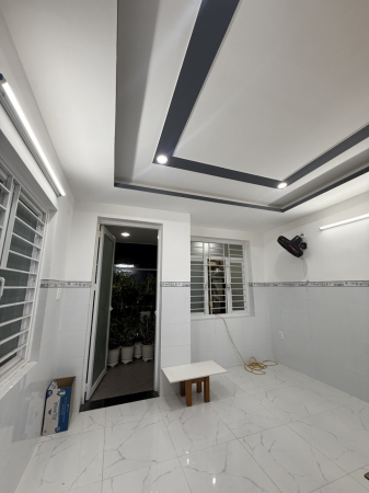 Bán Nhà 3 Tầng  Nguyễn Phước Nguyên 60m², Ô Tô 5m, Giá Chỉ 4.95 Tỷ