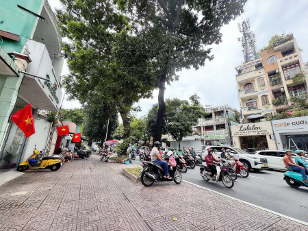 KHÔNG CÓ CĂN THỨ 2 SO SÁNH GIÁ - DT 94M2 - CHÀO CHỈ 23T - BÁN NHÀ MT KD Đ. VÕ THỊ SÁU, QUẬN 3*LH