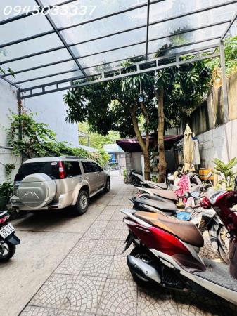 Bán CHDV Đường Lê Thị Chợ, Quận 7, DT 213M2, 5 Tầng có TM, giá 42 tỷ