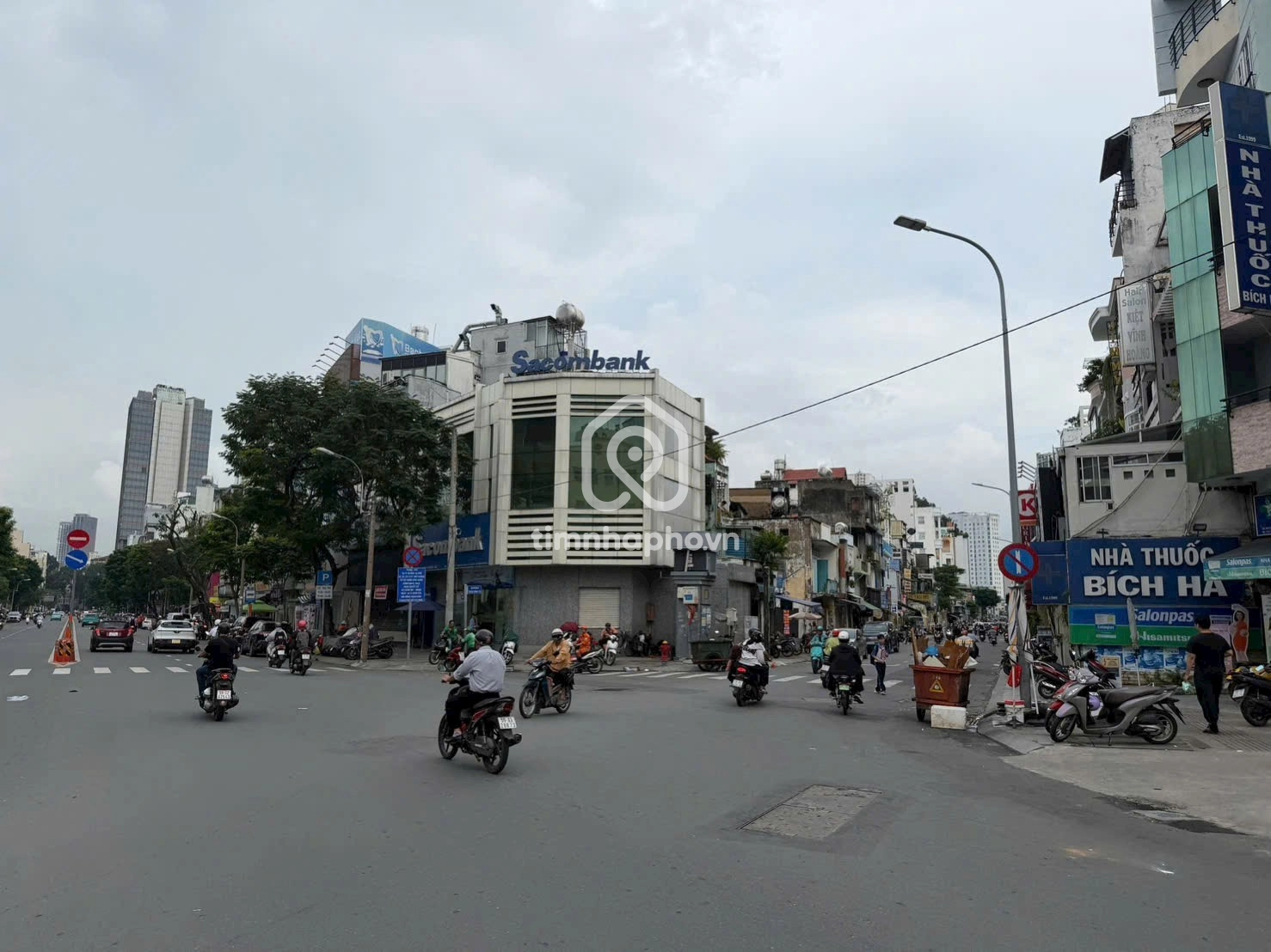 152 Đường Trần Đình Xu, Phường Cầu Ông Lãnh 152 Đường Trần Đình Xu, Phường Cầu Ông Lãnh