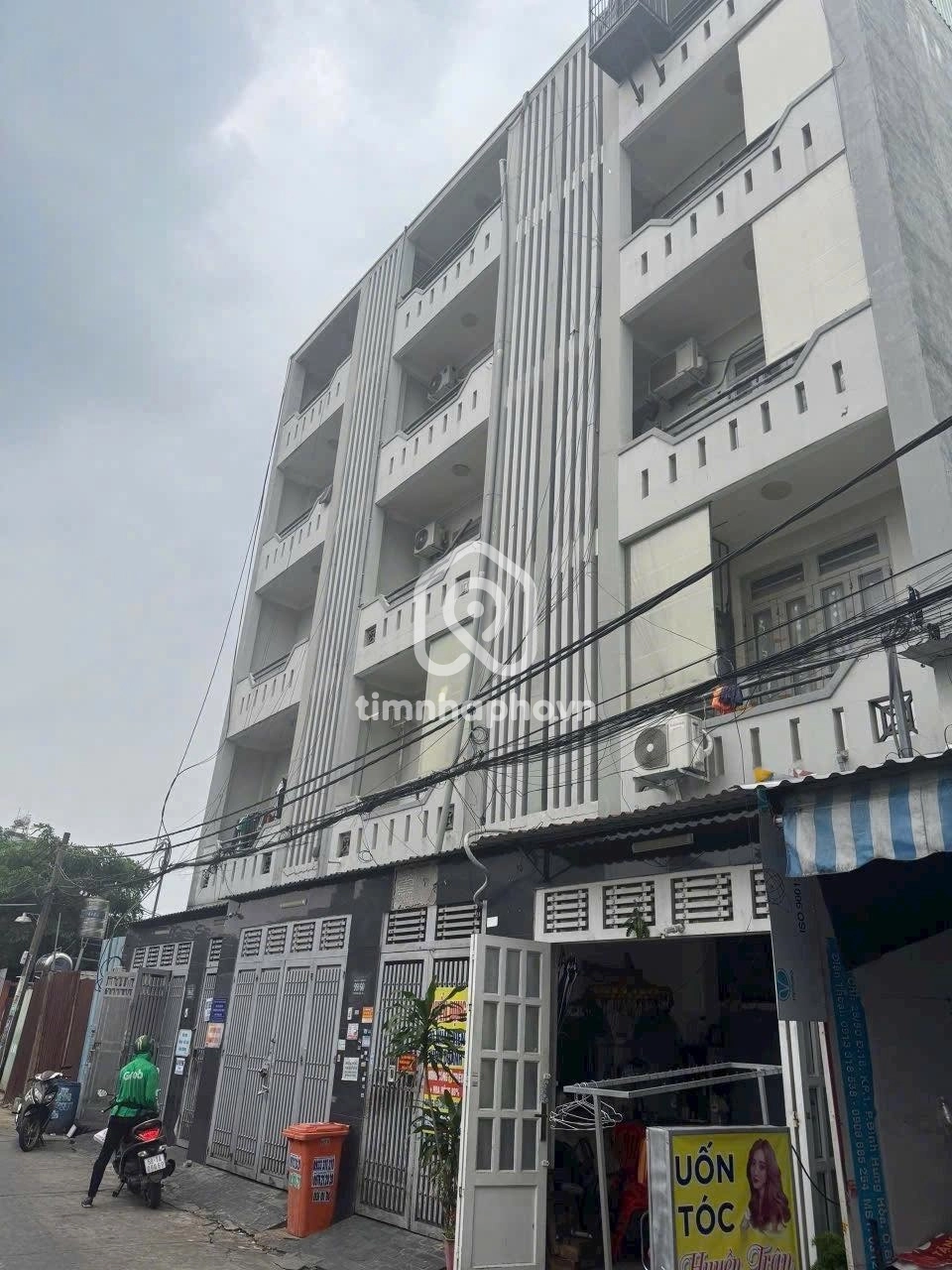 99 Đường Phan Đăng Giảng, Phường Bình Hưng Hòa 99 Đường Phan Đăng Giảng, Phường Bình Hưng Hòa