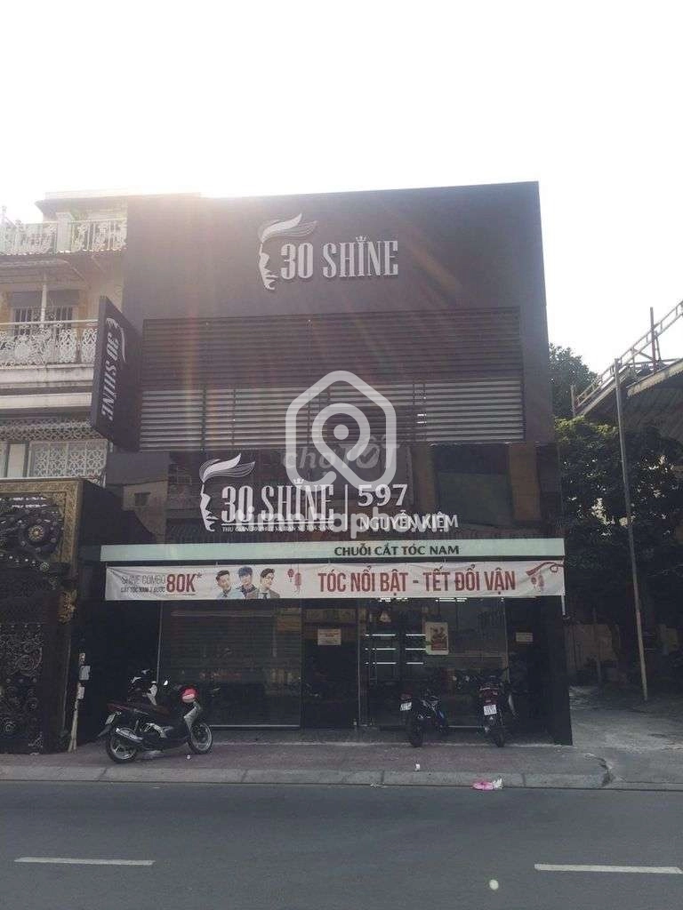 597 Đường Nguyễn Kiệm, Phường Đức Nhuận 597 Đường Nguyễn Kiệm, Phường Đức Nhuận