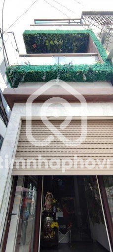 226 Đường Huỳnh Văn Bánh, Phường Phú Nhuận