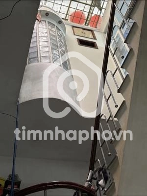 122 Đường Nguyễn Văn Cừ, Phường Cầu Ông Lãnh