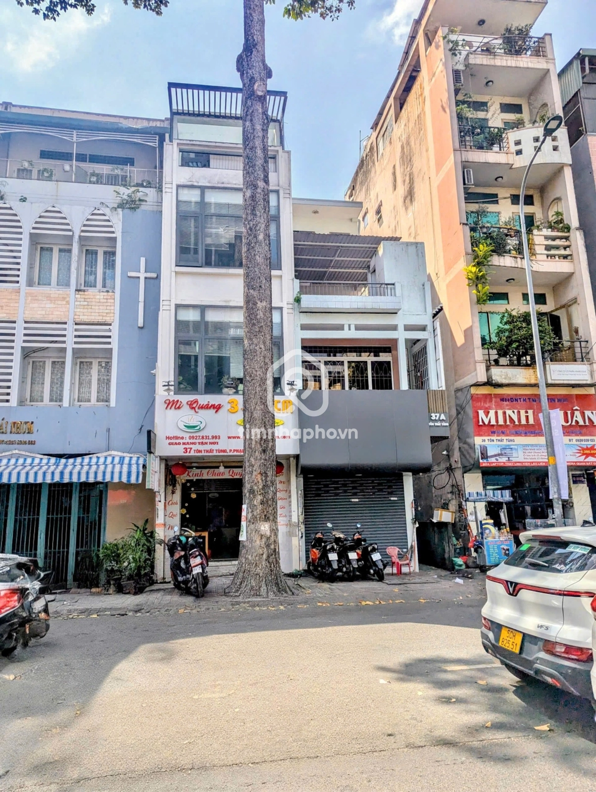 37-37A Đường Tôn Thất Tùng, Phường Bến Thành 37-37A Đường Tôn Thất Tùng, Phường Bến Thành