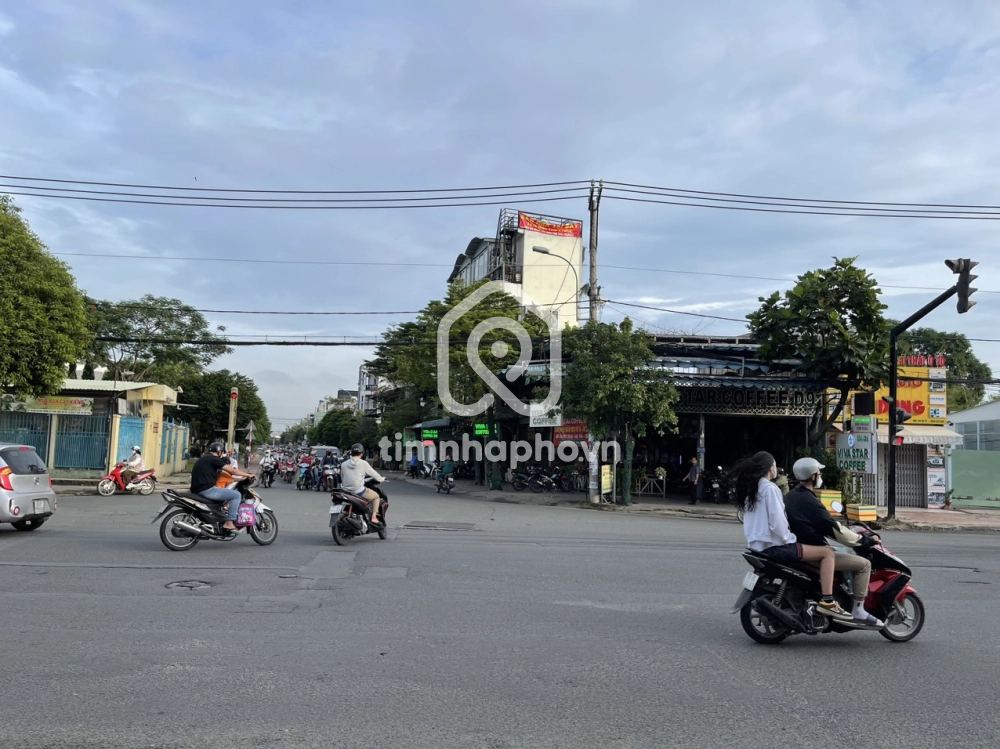 136 Đường Chế Lan Viên, Phường Tây Thạnh