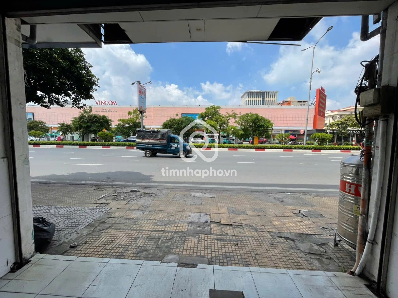 114 Đường Cộng Hòa, Phường Tân Sơn Nhất 114 Đường Cộng Hòa, Phường Tân Sơn Nhất