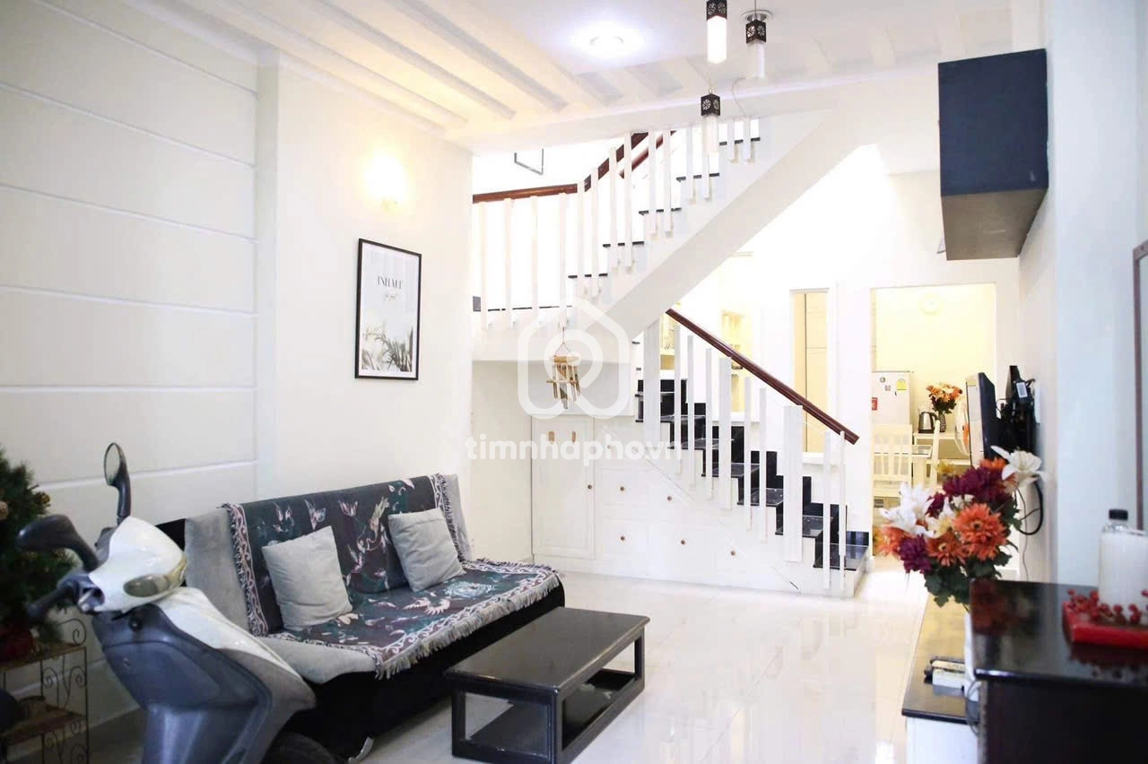 230/38/8 Đường Phan Văn Trị, Phường Bình Thạnh