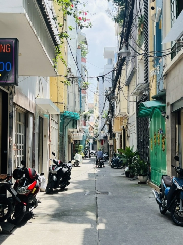 85/34 Đường Trần Đình Xu, Phường Cầu Ông Lãnh