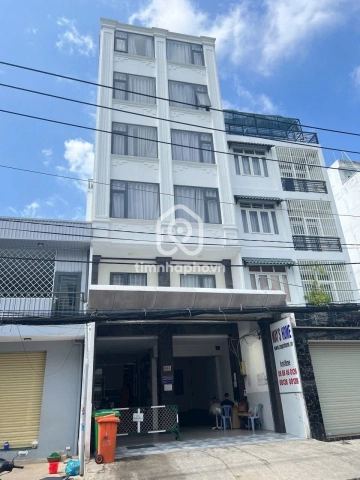 811 Đường Ba Đình, Phường Chánh Hưng
