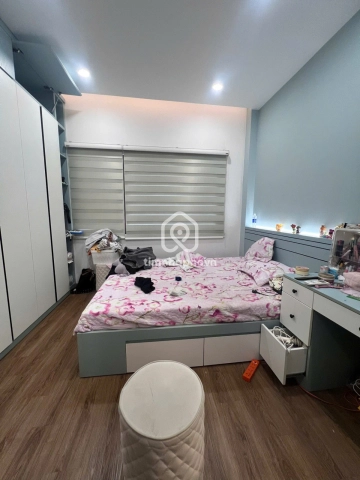 Nhà phố Mặt Tiền Đường Thái Phiên Quận 11 - 4 tầng - Giá Chỉ 18,5 Tỷ