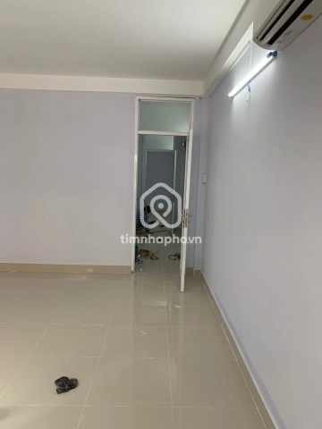 728/2 Đường Trần Hưng Đạo, Phường Chợ Quán