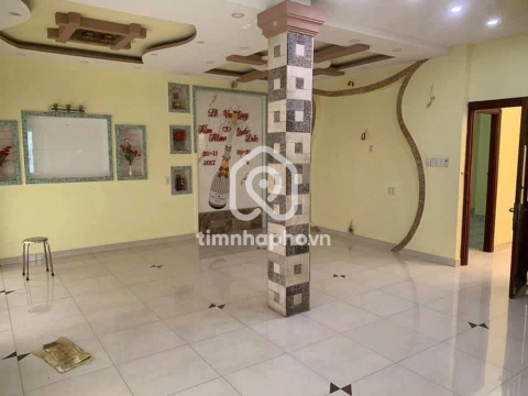 Nhà phố Hẻm Đường Lạc Long Quân Quận 11 - 3 tầng - Giá Chỉ 17,2 Tỷ