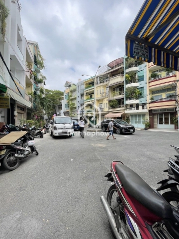 134/18 Đường Thành Thái, Phường Hòa Hưng