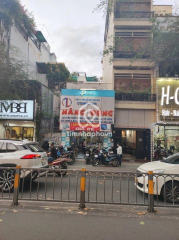 112-114 Đường Tôn Thất Tùng, Phường Bến Thành