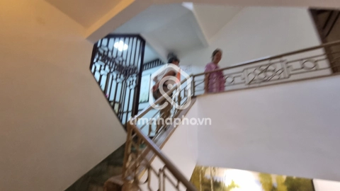 15 Đường Lê Thị Riêng, Phường Bến Thành