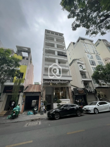 133-135 Đường Calmette, Phường Bến Thành