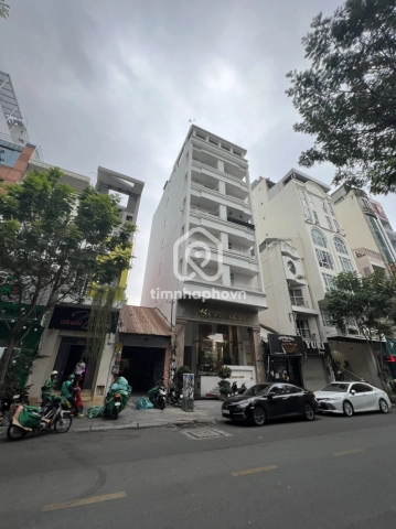 133-135 Đường Calmette, Phường Bến Thành