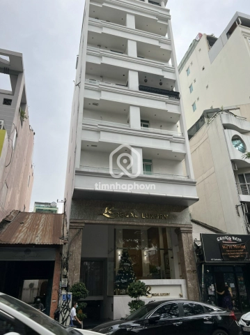 133-135 Đường Calmette, Phường Bến Thành