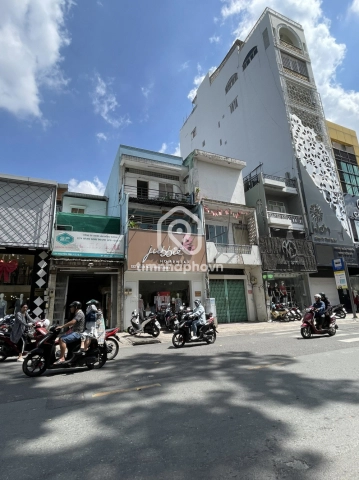 132 Đường Nguyễn Trãi, Phường Chợ Quán