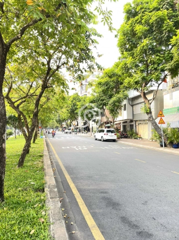 323 Đường Hoàng Sa, Phường Tân Định