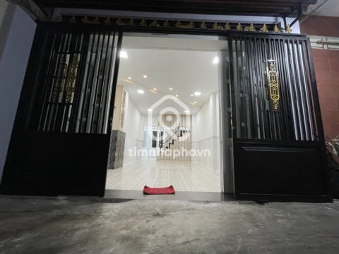 100/96a Đường Dương Bá Trạc, Phường Chánh Hưng