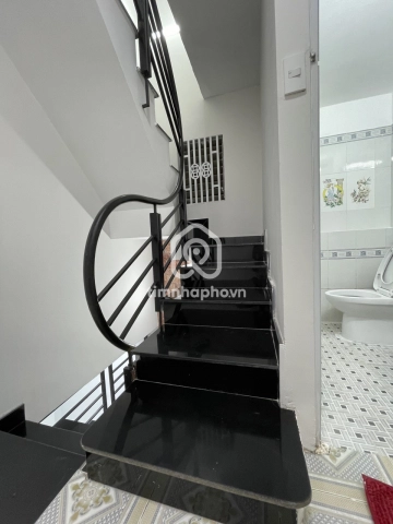 100/96a Đường Dương Bá Trạc, Phường Chánh Hưng
