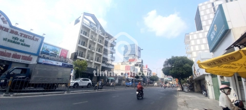 122 Đường Phan Đăng Lưu, Phường Đức Nhuận