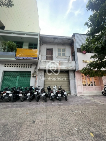 880 Đường Trần Hưng Đạo, Phường An Đông