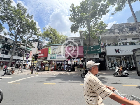 40 Đường Nguyễn Trãi, Phường Chợ Quán
