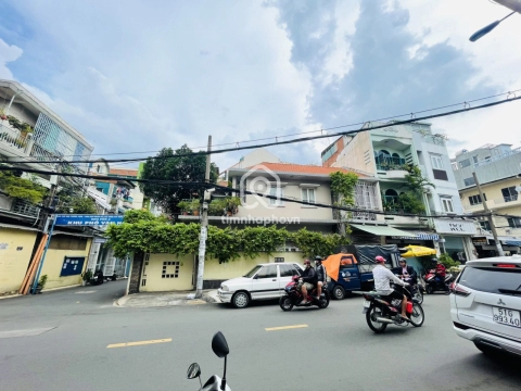 535 Đường Huỳnh Văn Bánh, Phường Phú Nhuận
