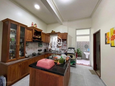 812/28 Đường Trường Sa, Phường Nhiêu Lộc