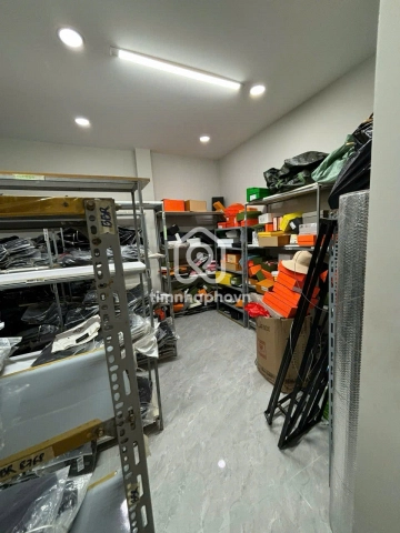 29 Đường Nguyễn Trãi, Phường Chợ Quán