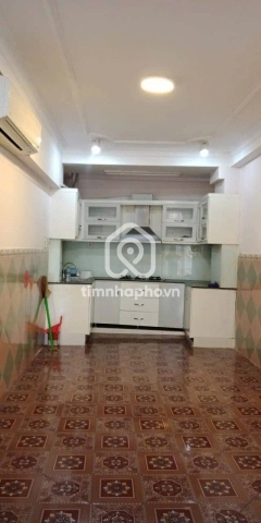 Nhà phố Hẻm Đường Trần Quang Diệu Phú Nhuận - 5 tầng - Giá Chỉ 8,3 Tỷ
