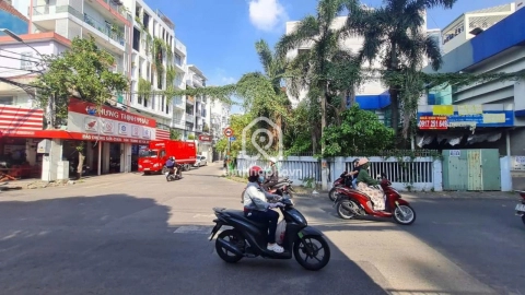 SS16 Đường Hồng Lĩnh, Phường Hòa Hưng