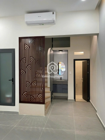 120 Đường Lê Thị Riêng, Phường Bến Thành